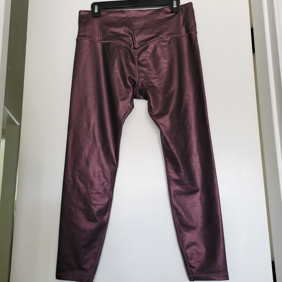 NWOT Athleta Elation Burgundy Ultra High Rise Tight Faux Leather Leggings Size L - Picture 4 of 10